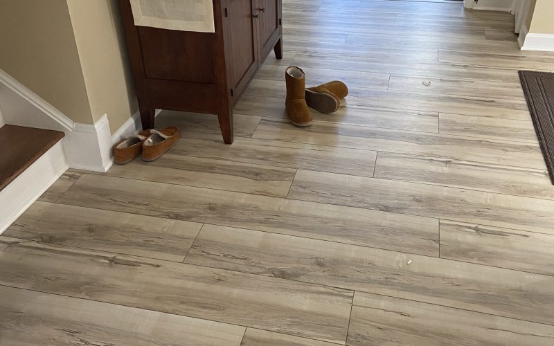 2-Small-pic-GAilLee-Flooring