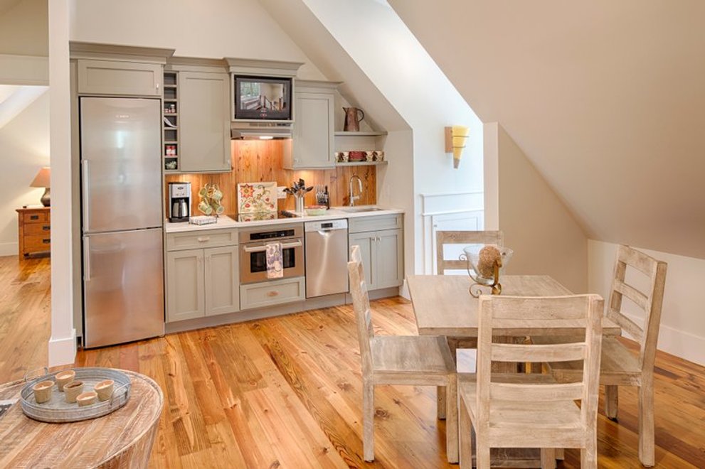 In-Law Suites